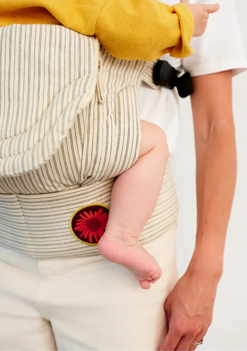 Babytrage 'Balance' Fine Lines