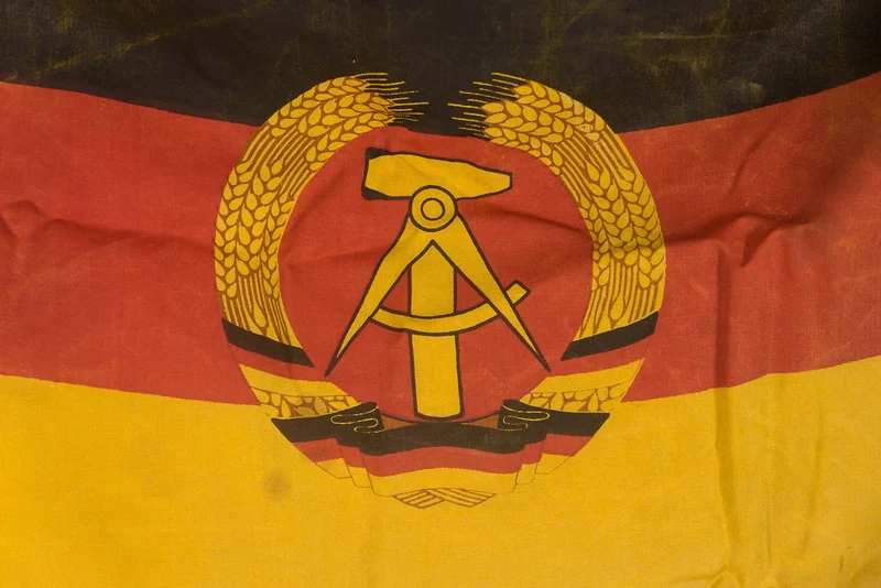DDR-Flagge - Deutsche Demokratische Republik (1968-1989)