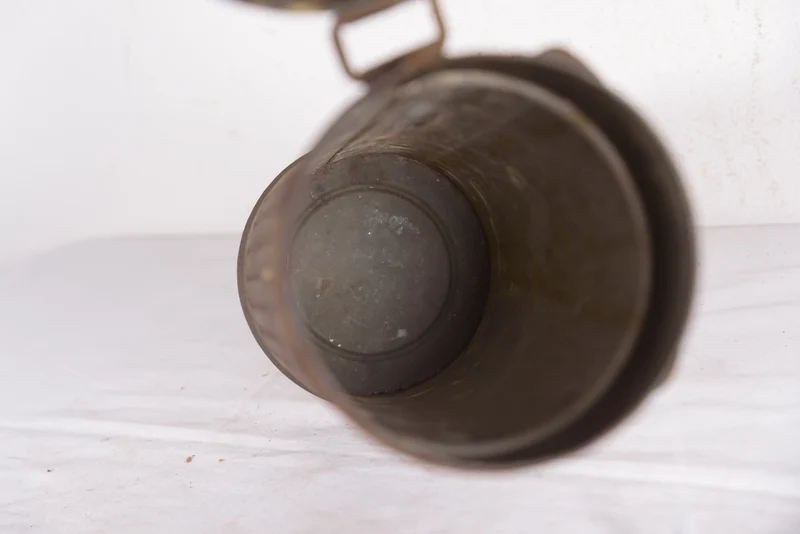 Gasmaskenschlauch aus dem Zweiten Weltkrieg
