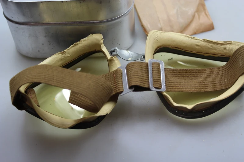 REI Wüstenbrille aus dem Zweiten Weltkrieg