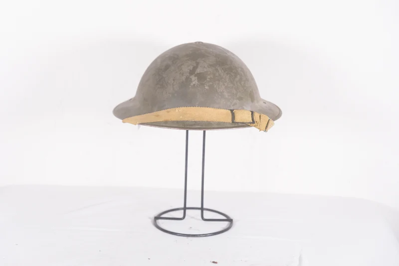 Englischer Mk2-Helm aus dem 2. Weltkrieg