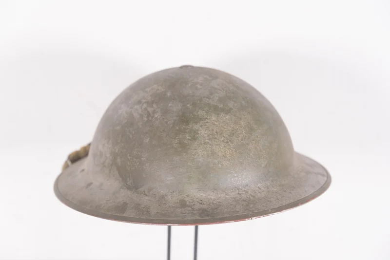 Englischer Mk2-Helm aus dem 2. Weltkrieg