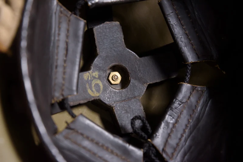 Englischer Mk2-Helm aus dem 2. Weltkrieg