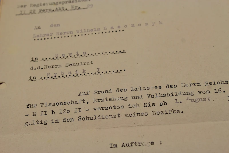 Fotoalbum + Dokumente aus den 30er und 40er Jahren