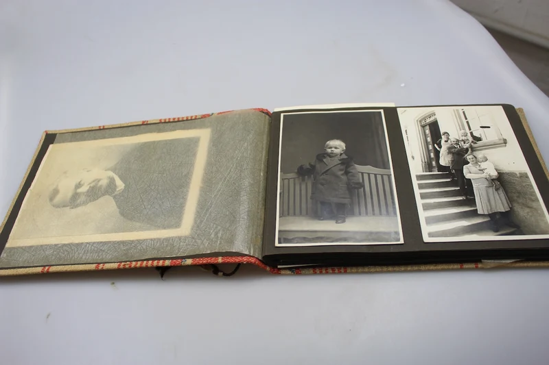Fotoalbum + Dokumente aus den 30er und 40er Jahren