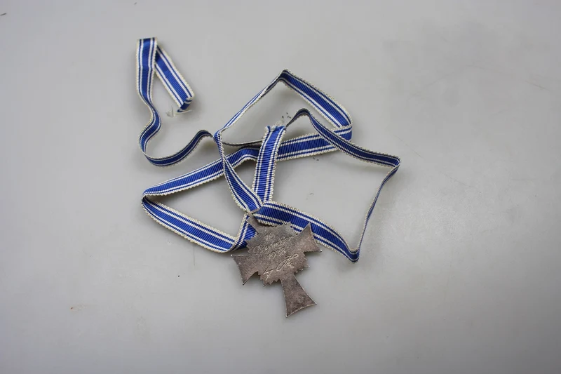 Mutterkreuz 2. Klasse „silber“