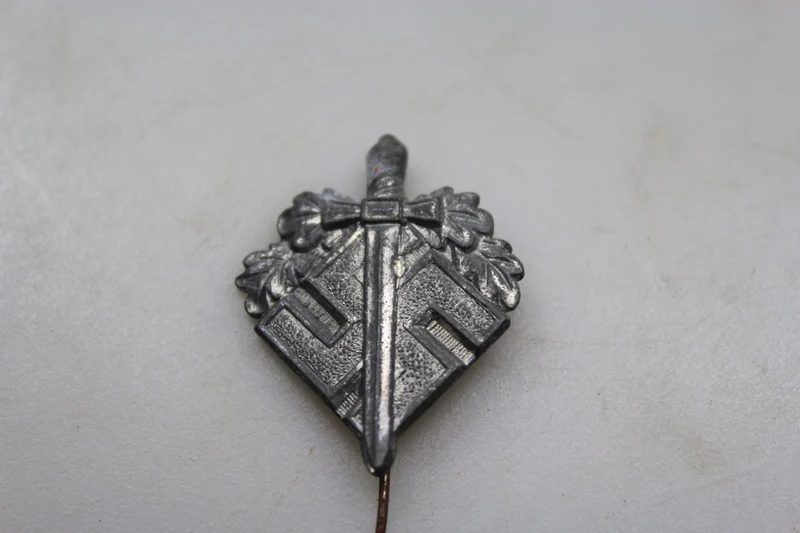 Pin NSKOV 30s/40s