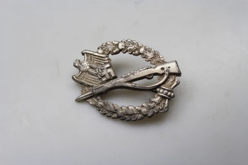 Infanterie-Sturmabzeichen-Abzeichen des 2. Weltkrieges