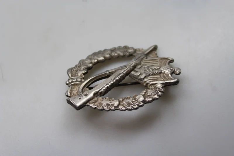Infanterie-Sturmabzeichen-Abzeichen des 2. Weltkrieges