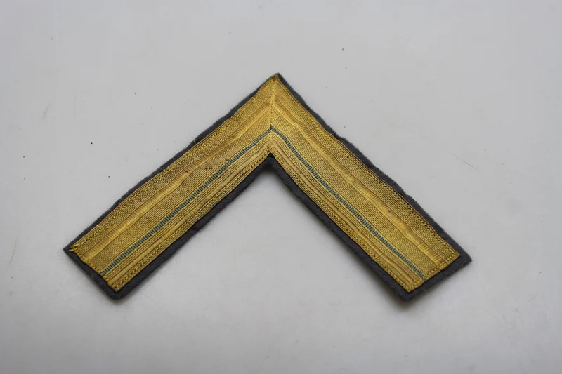 Zweiter Weltkrieg, Alpenbarett, Majorsrang