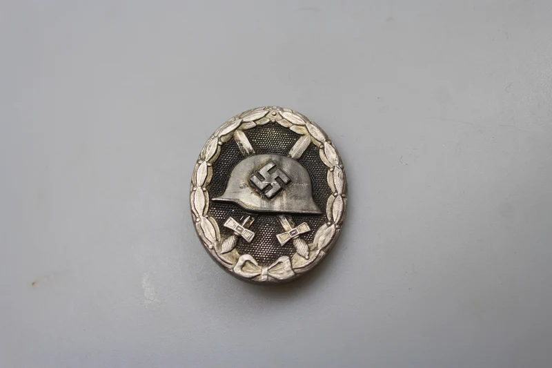 Verwundetenabzeichen 2. Klasse „silber“ aus dem Zweiten Weltkrieg