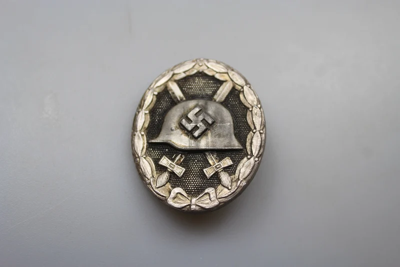 Verwundetenabzeichen 2. Klasse „silber“ aus dem Zweiten Weltkrieg