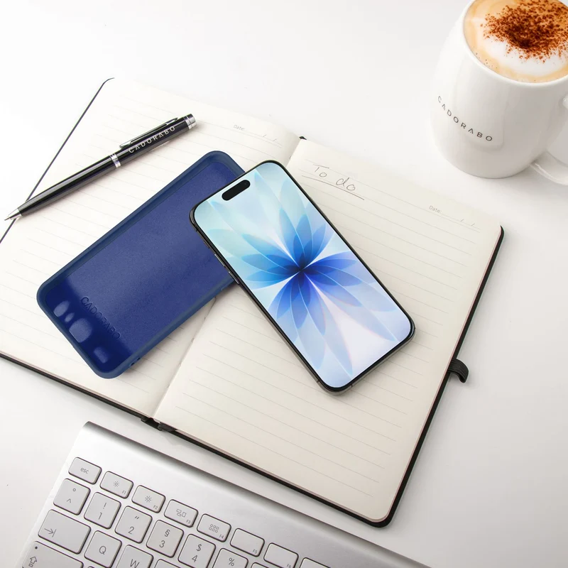Cadorabo Hülle kompatibel mit Apple iPhone 17 Hülle Silikon Handyhülle für yxy Case aus flüssigem Silikon- kratzfeste und stoßfeste dünne TPU Schutzhülle