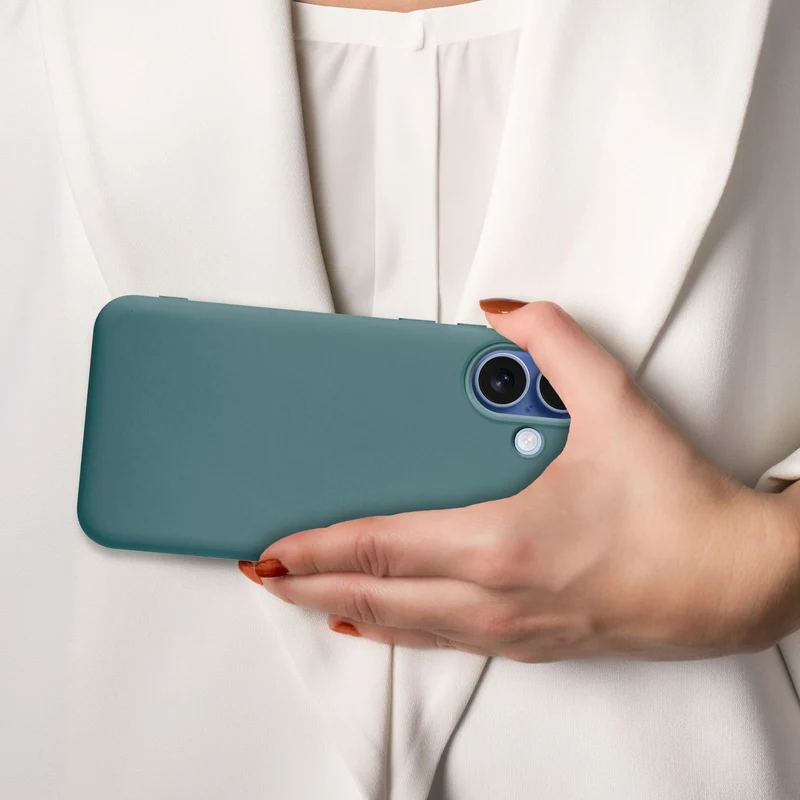 Cadorabo Hülle kompatibel mit Apple iPhone 17 Hülle Silikon Handyhülle für yxy Case aus flüssigem Silikon- kratzfeste und stoßfeste dünne TPU Schutzhülle