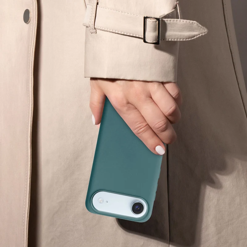 Cadorabo Hülle kompatibel mit Apple iPhone 17 AIR Hülle Silikon Handyhülle für yxy Case aus flüssigem Silikon- kratzfeste und stoßfeste dünne TPU Schutzhülle