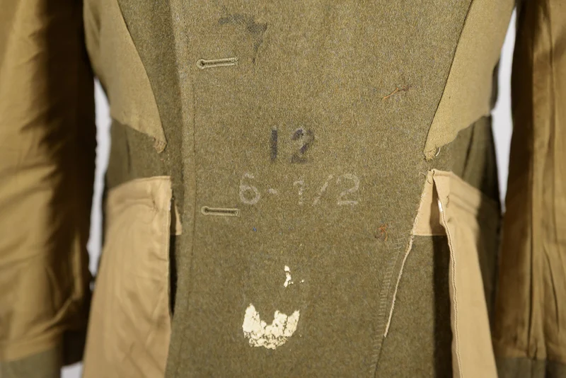 Mantel der königlichen Armee aus dem Zweiten Weltkrieg