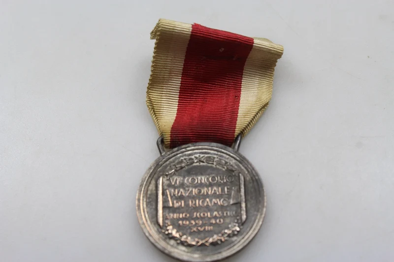 Scholastic-Medaille 1939/40 - XVII°