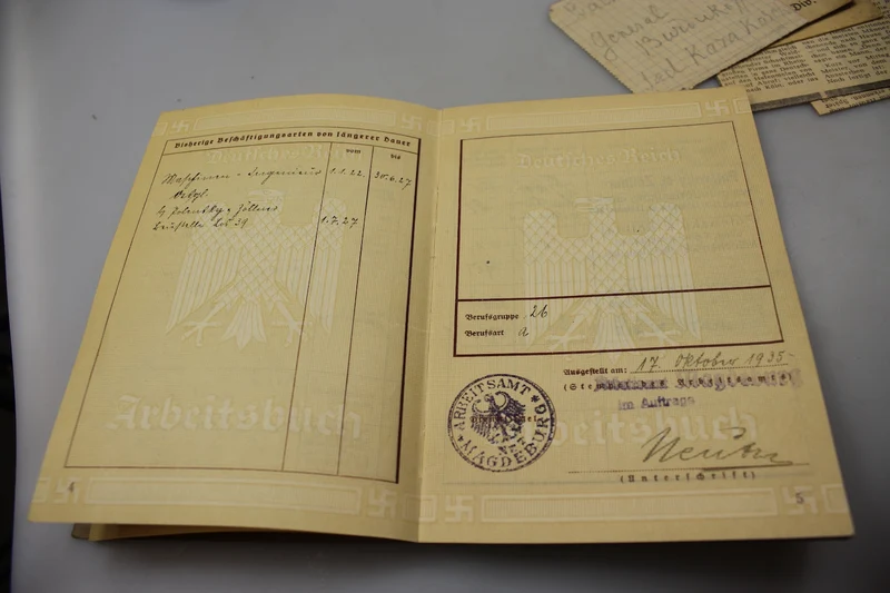 Arbeitsbuch + Vaterländische Front 30er/40er Jahre