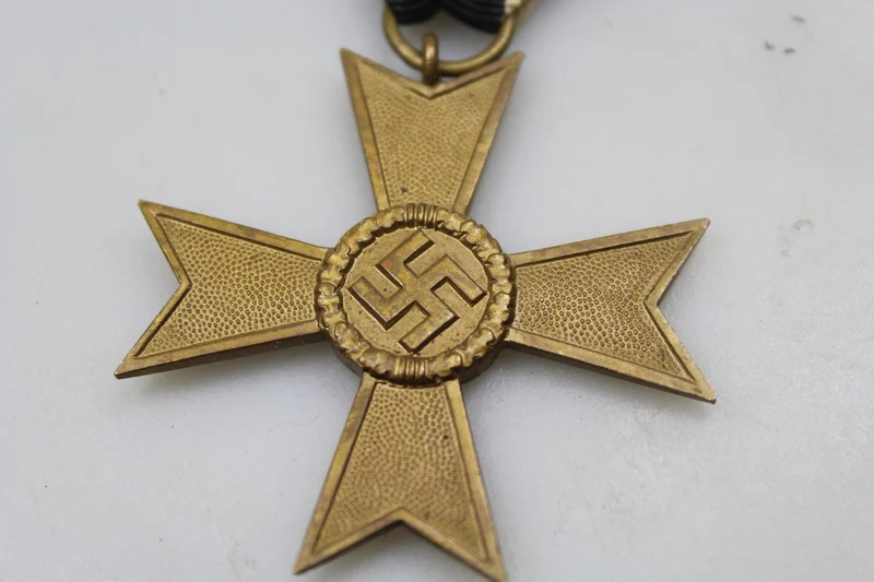 Verdienstkreuz ohne Schwerter II. Klasse