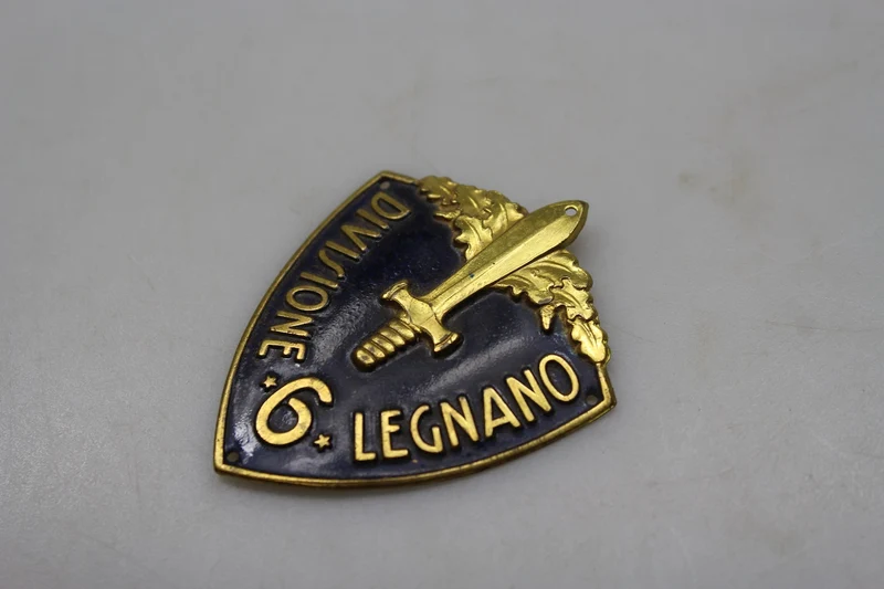 Armschild der 6. REI-Division „Legnano“ aus dem Zweiten Weltkrieg