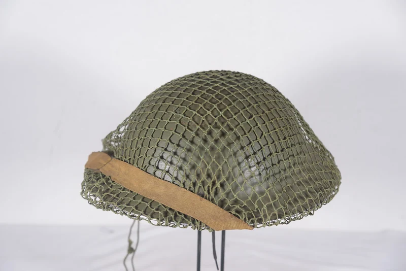 Britischer Mk2-Helm aus dem Zweiten Weltkrieg