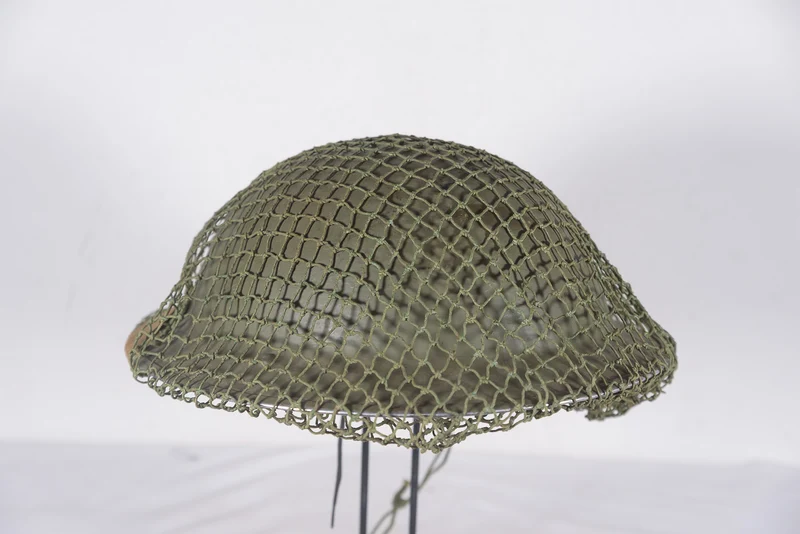 Britischer Mk2-Helm aus dem Zweiten Weltkrieg