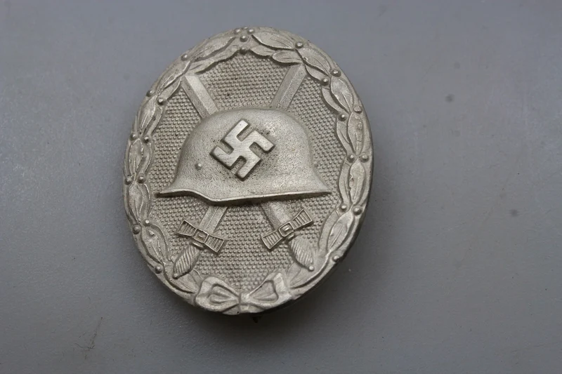 Verwundetenabzeichen 2. Klasse „silber“ aus dem Zweiten Weltkrieg