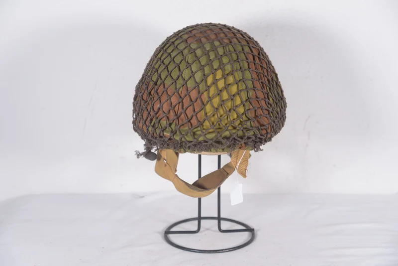 M.42/60 Helm für Fallschirmjäger der italienischen Armee