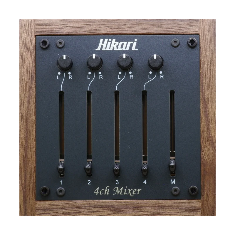 Hikari Instruments 4-Kanal-Mischpult