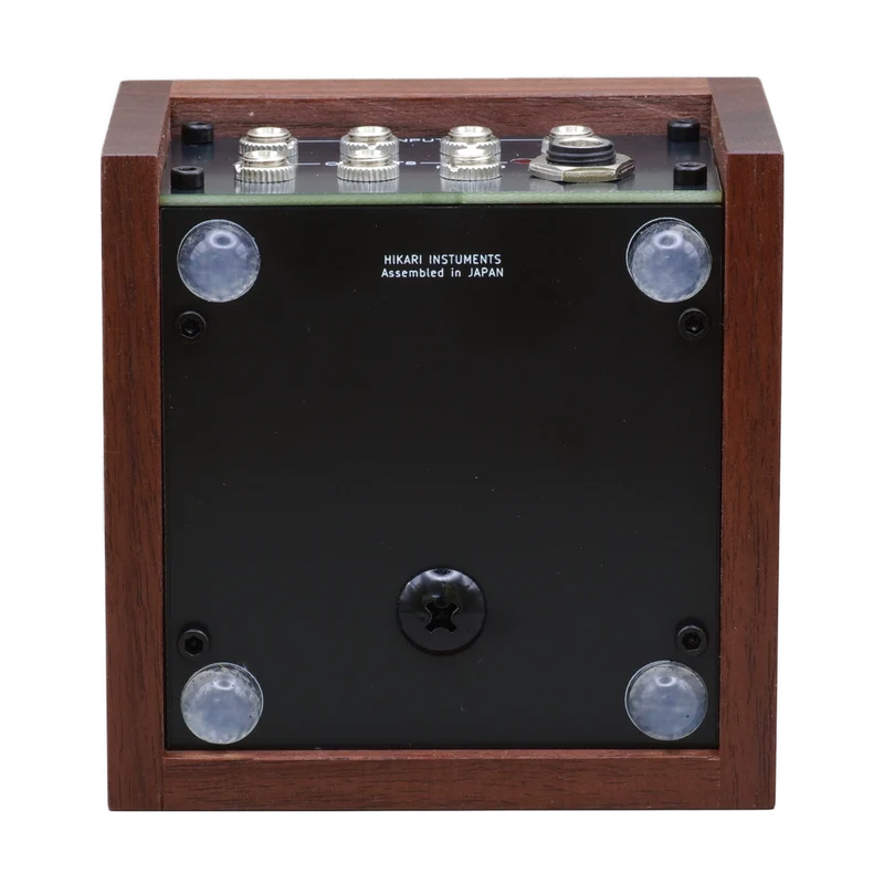 Hikari Instruments 4-Kanal-Mischpult