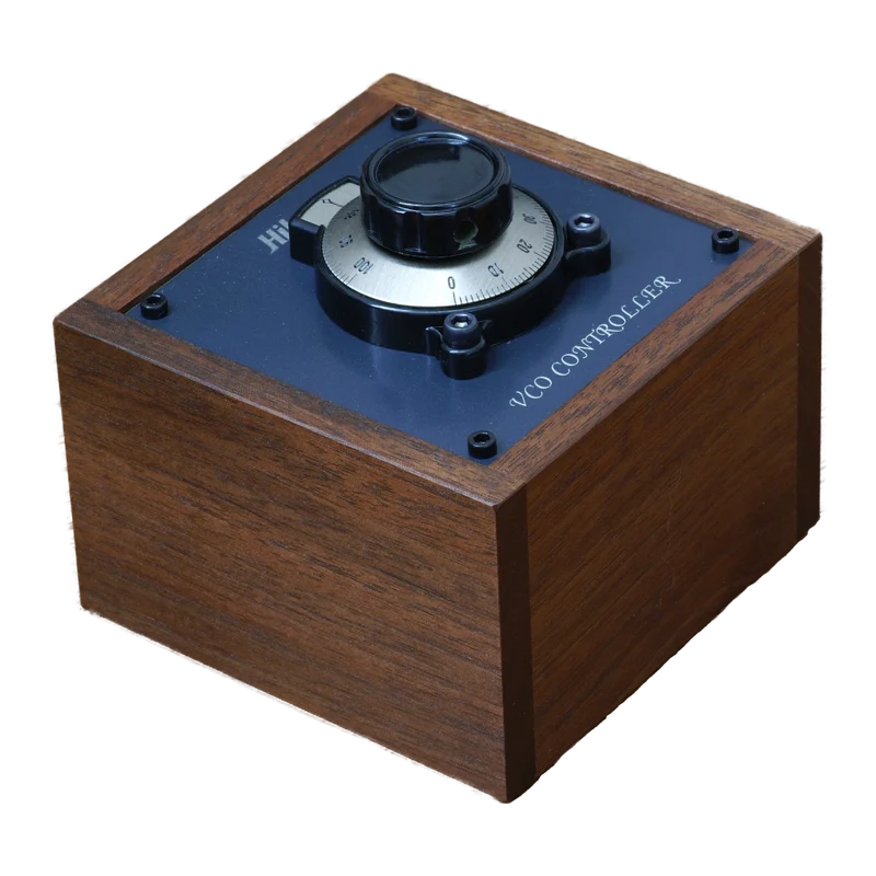 Hikari Instruments VCO-Controller