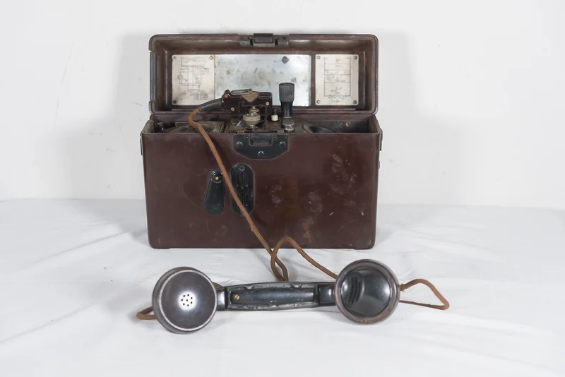 Feldfernsprecher 33 WH WW2 Feldtelefon