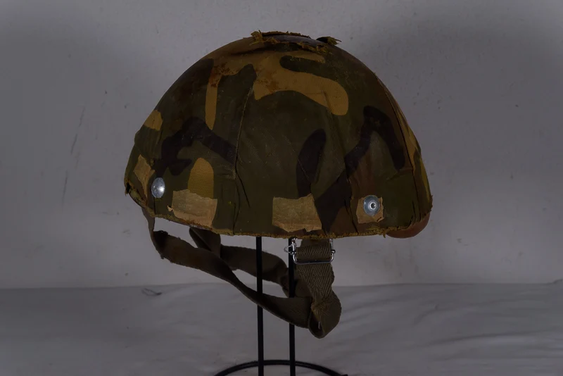 M.42/60 Helm für Fallschirmjäger der italienischen Armee