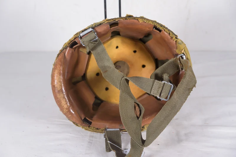 M.42/60 Helm für Fallschirmjäger der italienischen Armee