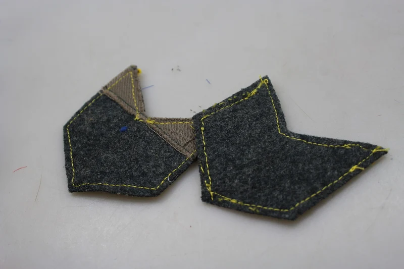 Zwei degradierte Sergeant Major-Ränge REI WW2