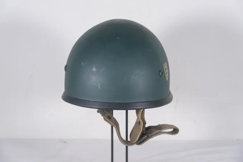 Fallschirmjägerhelm der Bundeswehr aus den 60er und 70er Jahren