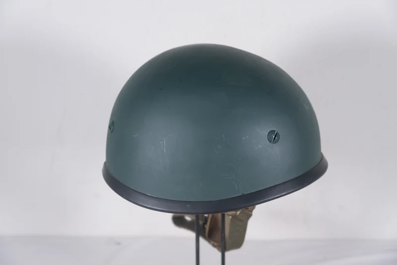 Fallschirmjägerhelm der Bundeswehr aus den 60er und 70er Jahren