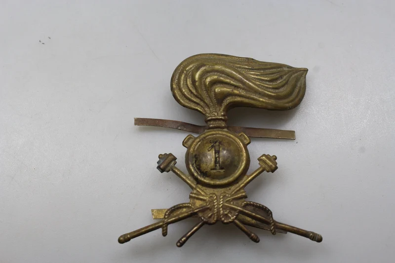 Helmfries im Kolonialstil der REI-Bergbauingenieure aus den 30er und 40er Jahren