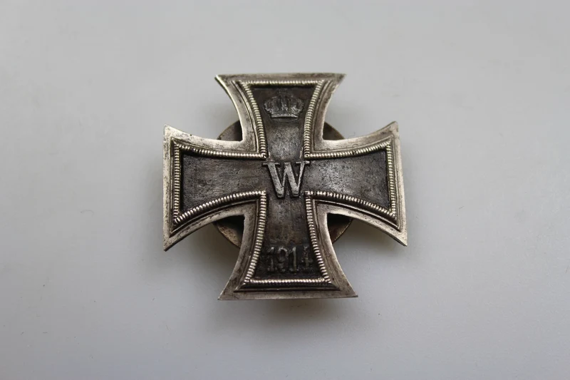 Eisernes Kreuz 1. Klasse aus dem Ersten Weltkrieg, mit Schraubverschluss