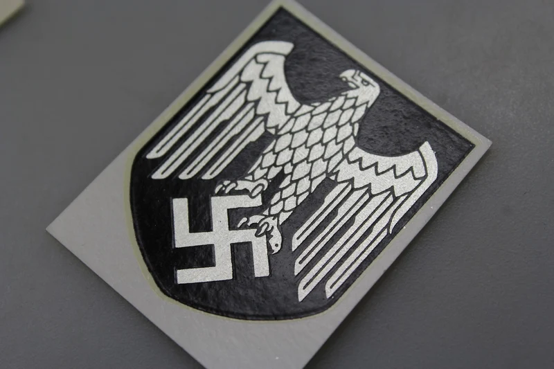 Reproduktion eines Paares Abziehbilder „Kroatische Freiwillige im Weißen Haus“