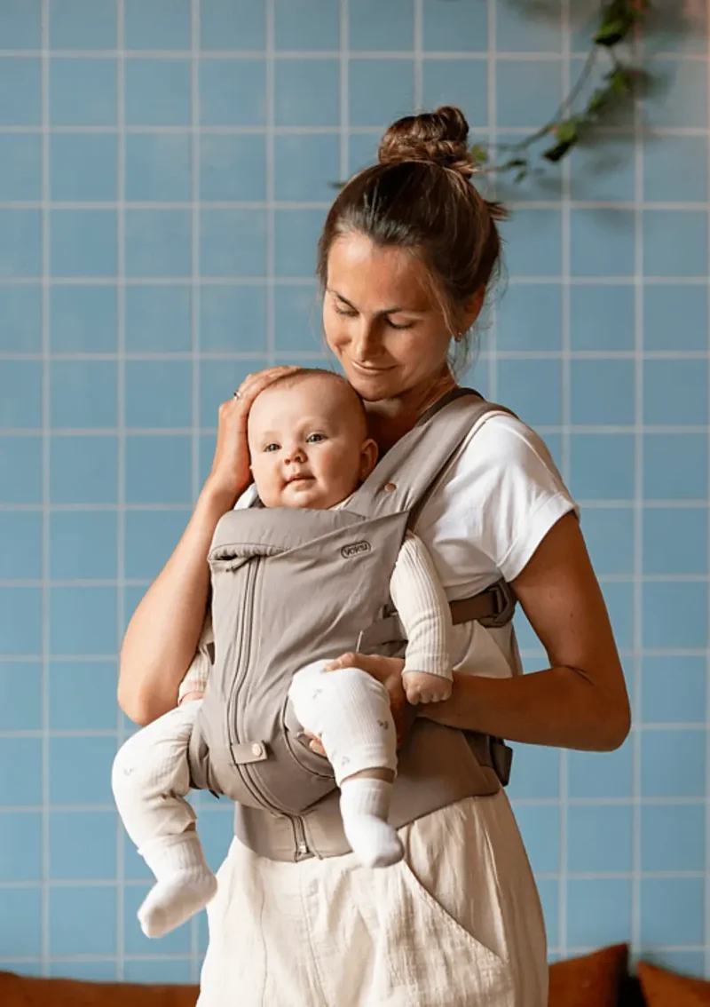 Babytrage mit Reißverschluss 'Huddle' Clay
