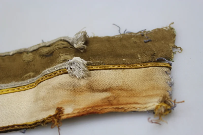 Paar kretische und afrikanische WH-Armbänder aus dem Zweiten Weltkrieg