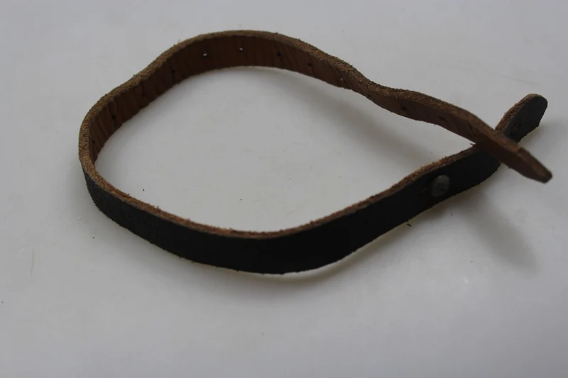 REPRO langer Kinnriemen für deutschen Helm aus dem Zweiten Weltkrieg
