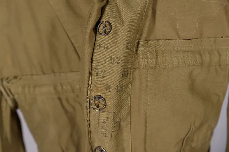 Tropenjacke der Kriegsmarine aus dem 2. Weltkrieg