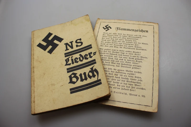 NS-Liederbuch – Nationalsozialistische Liederbücher