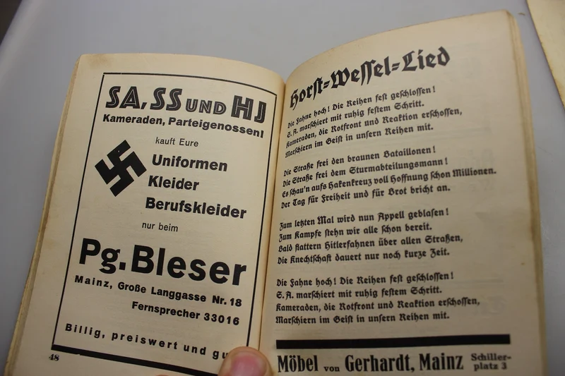 NS-Liederbuch – Nationalsozialistische Liederbücher