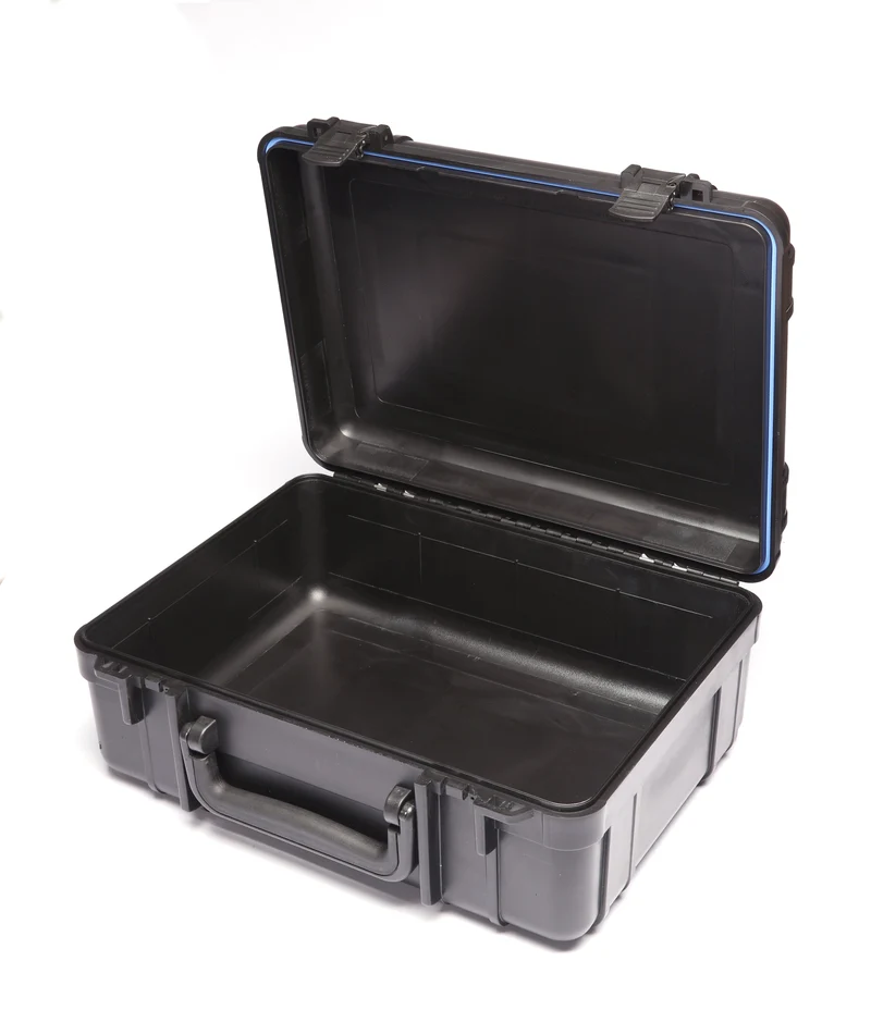 718 UltraCase (17.8 x 12.8 x 6.8 Zoll)