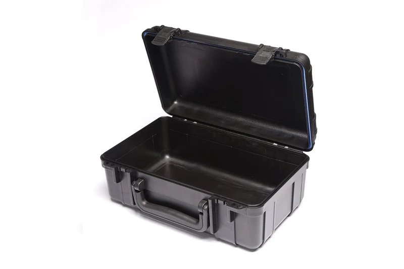 716 UltraCase (16.9 x 9.9 x 6.5 Zoll)