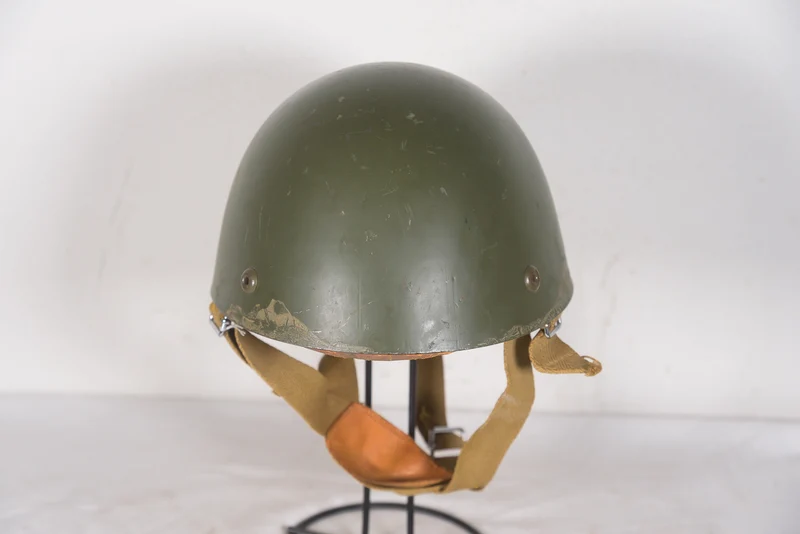 M.42/60 Fallschirmjägerhelm EI 60er/80er Jahre