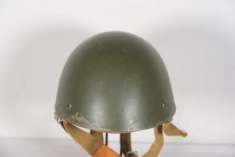 M.42/60 Fallschirmjägerhelm EI 60er/80er Jahre